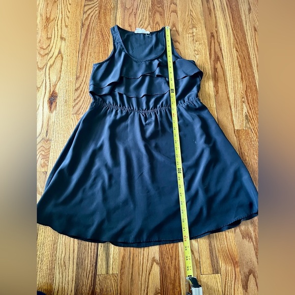 BCBGeneration Black Dress - XS - tank, above the knee, with ruffles - Picture 7 of 10